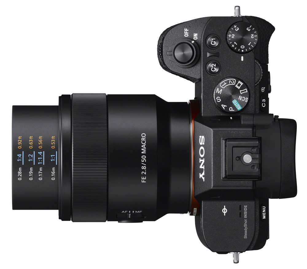 Объектив Sony FE 50mm f/2.8 Macro