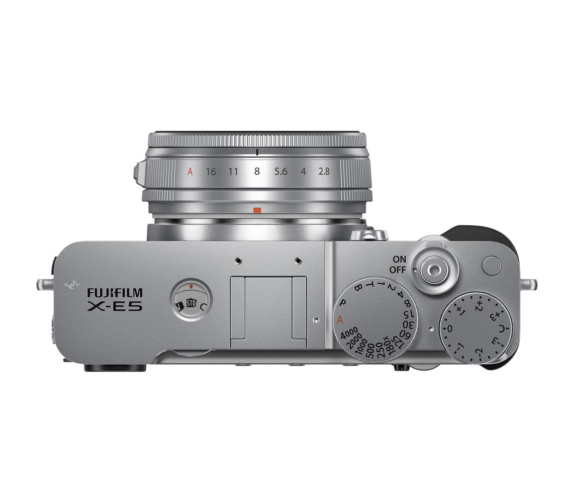 Беззеркальный фотоаппарат Fujifilm X-E5 Kit 23mm f/2.8, серебристый