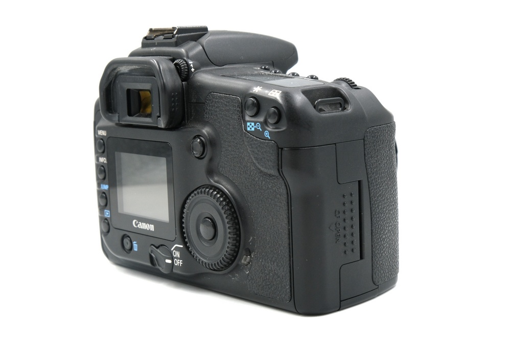 Зеркальный фотоаппарат Canon EOS 20D Kit 18-55mm II (состояние 5) (б/у)
