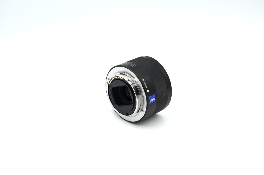 Объектив Sony FE 35mm f/2.8 ZA Carl Zeiss Sonnar T* (состояние 4) (б/у)