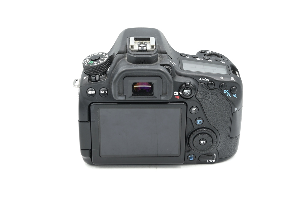 Зеркальный фотоаппарат Canon EOS 80D Body (состояние 5-) (б/у)