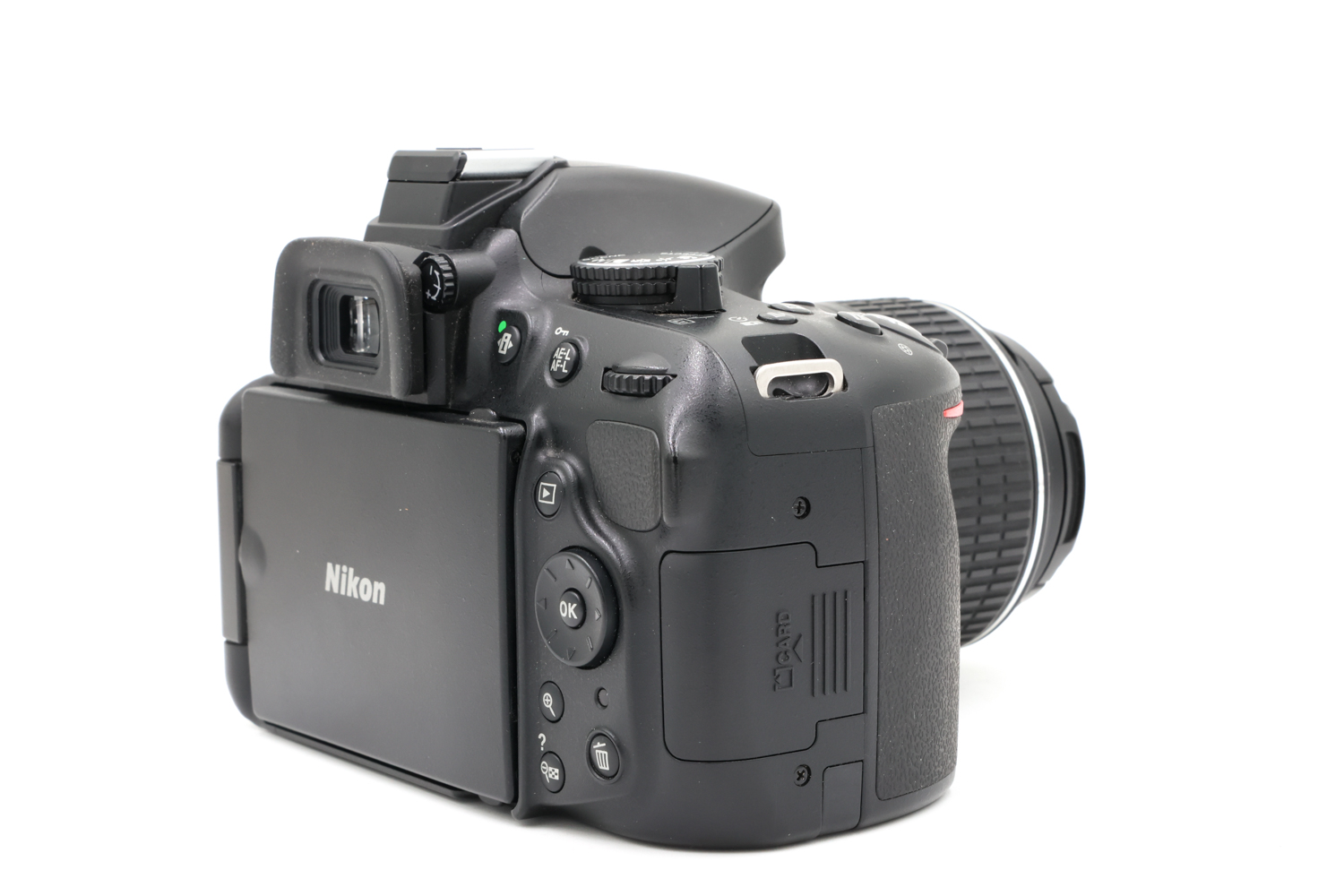 Зеркальный фотоаппарат Nikon D5200 Kit AF-S 18-55mm VR II (состояние 5) (б/у)