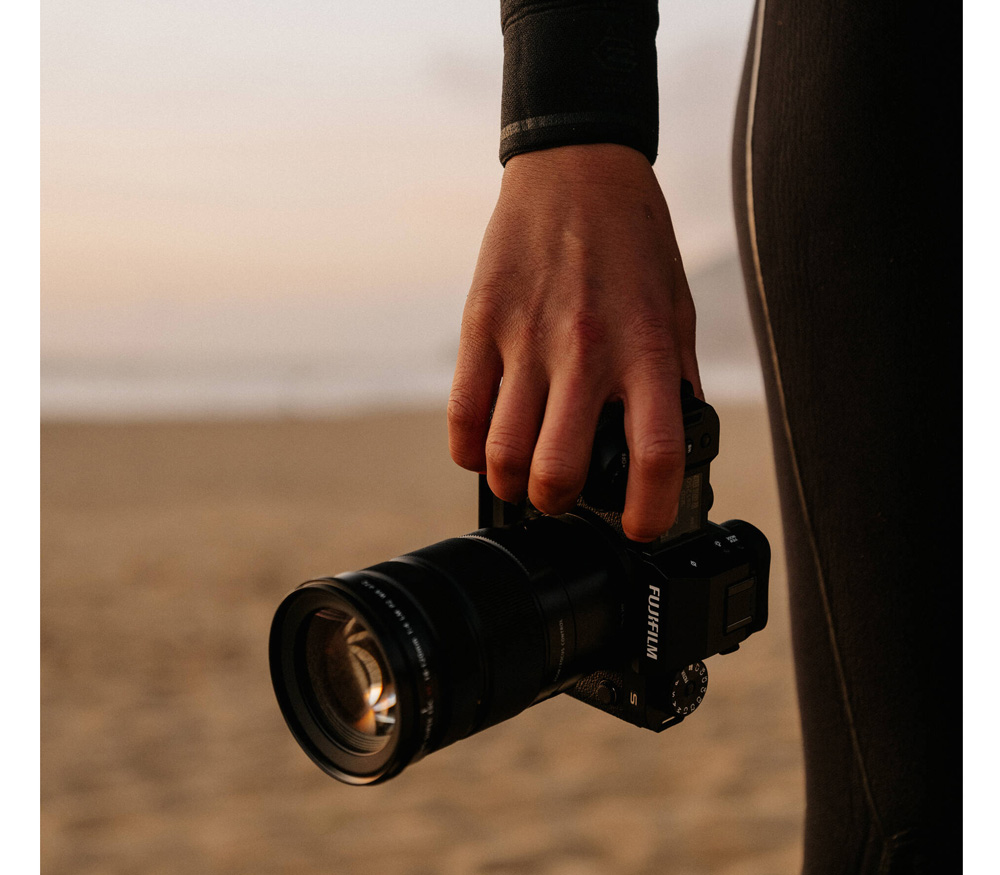 Беззеркальный фотоаппарат Fujifilm X-H2S Body