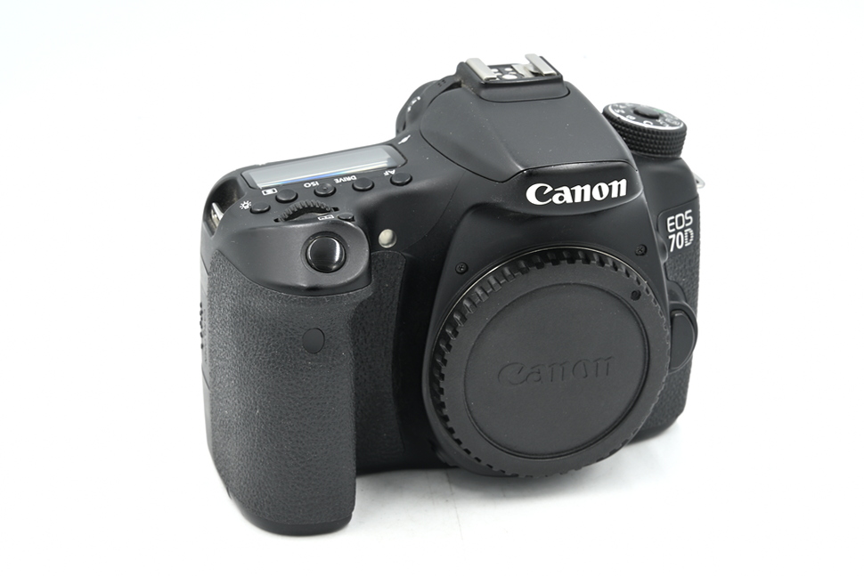 Зеркальный фотоаппарат Canon EOS 70D Body (состояние 5-) (б/у)