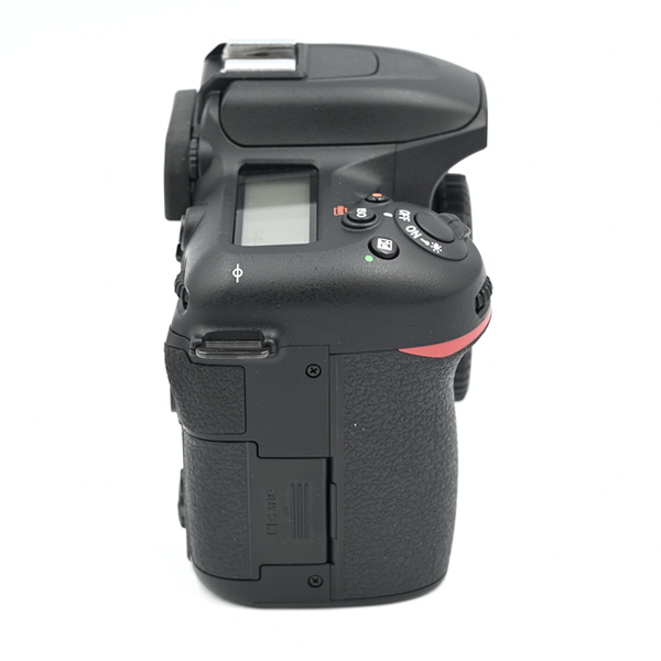 Зеркальный фотоаппарат Nikon D7500 Body (состояние 5) (б/у)