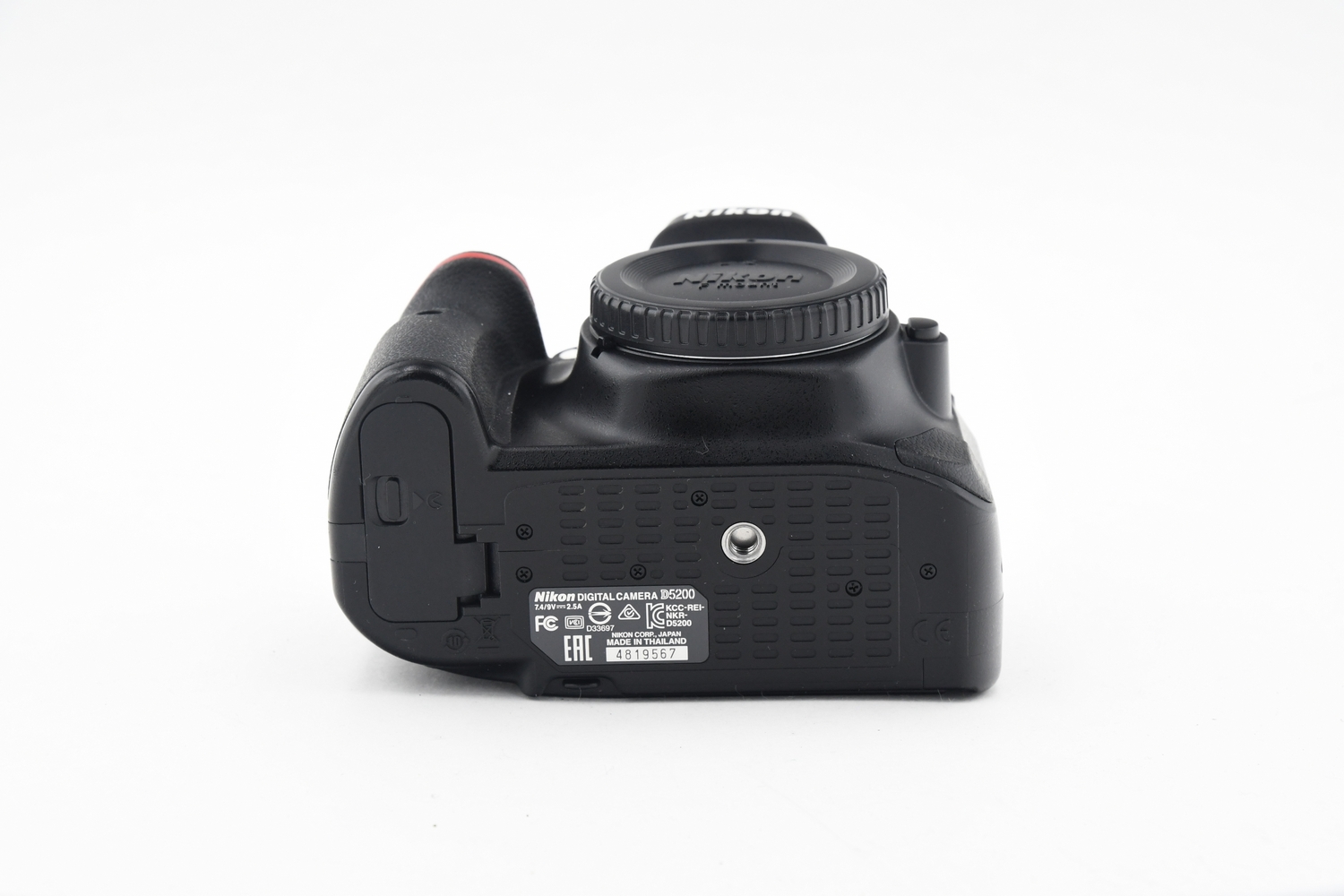 Зеркальный фотоаппарат Nikon D5200 Body (состояние 5) (б/у)