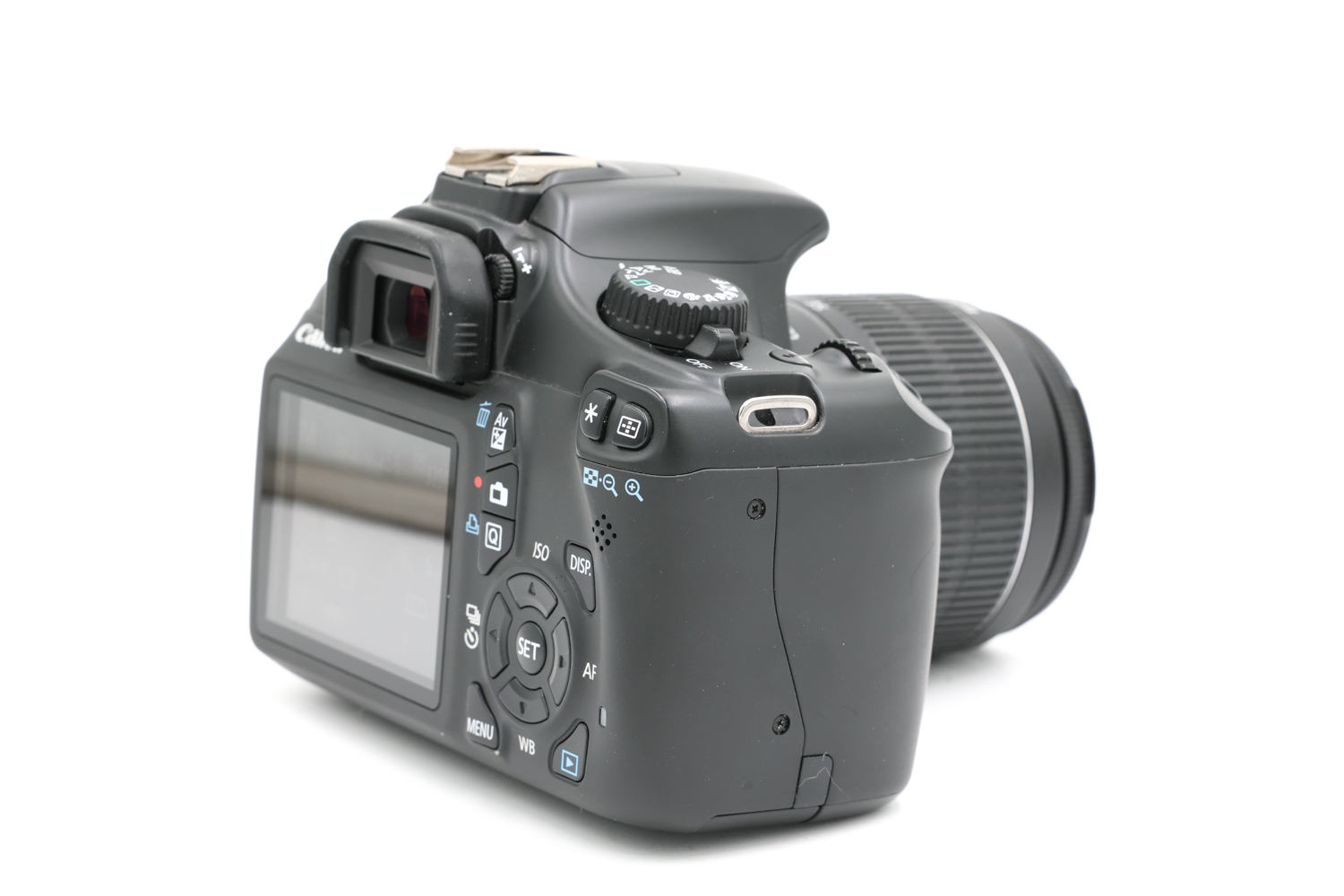 Зеркальный фотоаппарат Canon EOS 1100D Kit EF-S 18-55mm f/3.5-5.6 III (состояние 5-) (б/у)