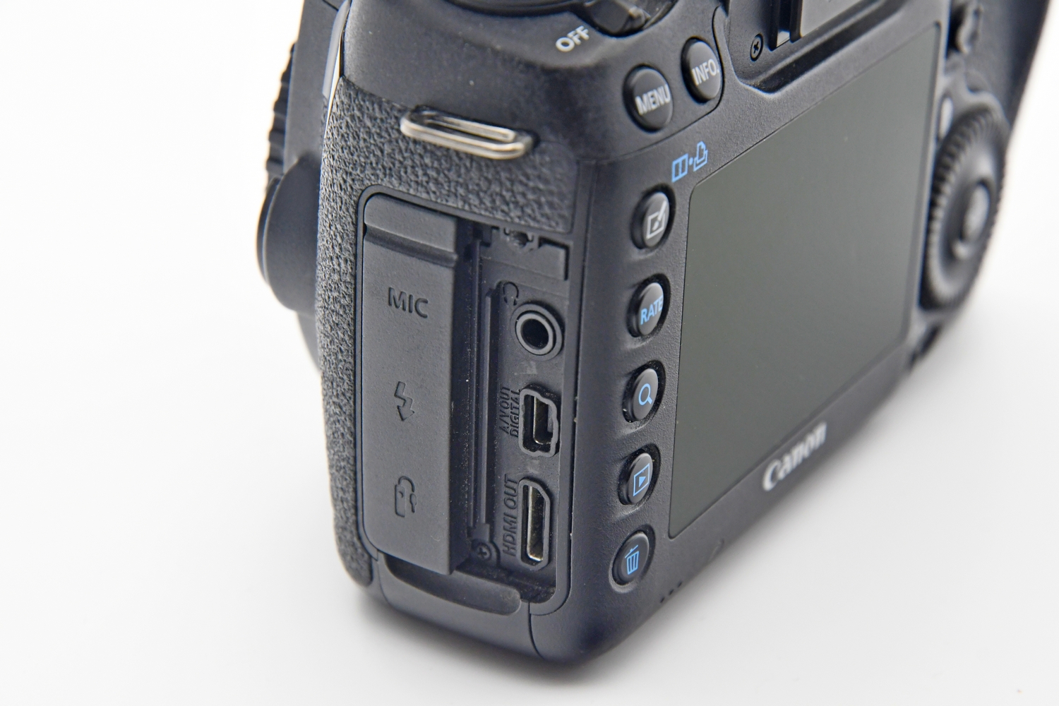 Зеркальный фотоаппарат Canon EOS 5D Mark III Body (состояние 4-) (б/у)