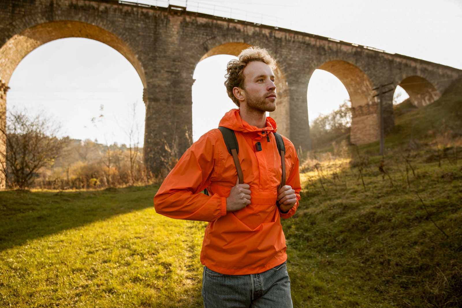 Беспроводная система Saramonic Air-01, TX+TX+RX, приемник + 2 передатчика, кейс