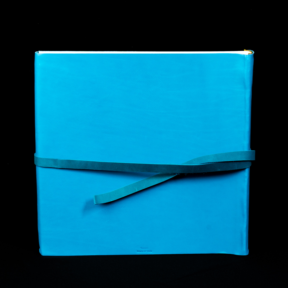 Кожаный фотоальбом Florentia 30х30 см, 100 страниц "Tifani " бирюзовый