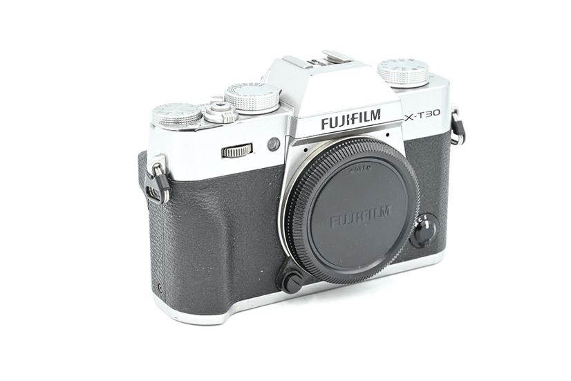 Фотокамера Fujifilm X-T30 II Body Silver - с.н. 15220 (1тыс, состояние 5-) (б/у)