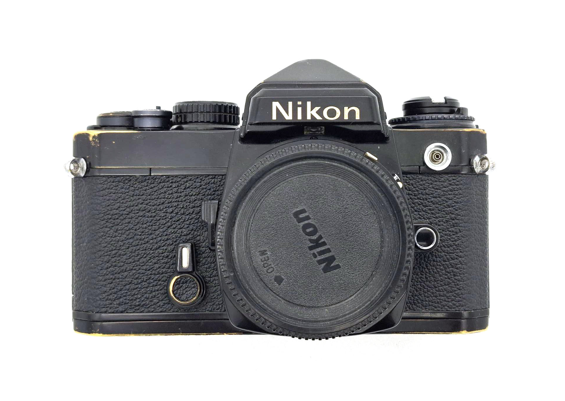 Пленочный фотоаппарат Nikon FE, черный (состояния 4) (б/у)