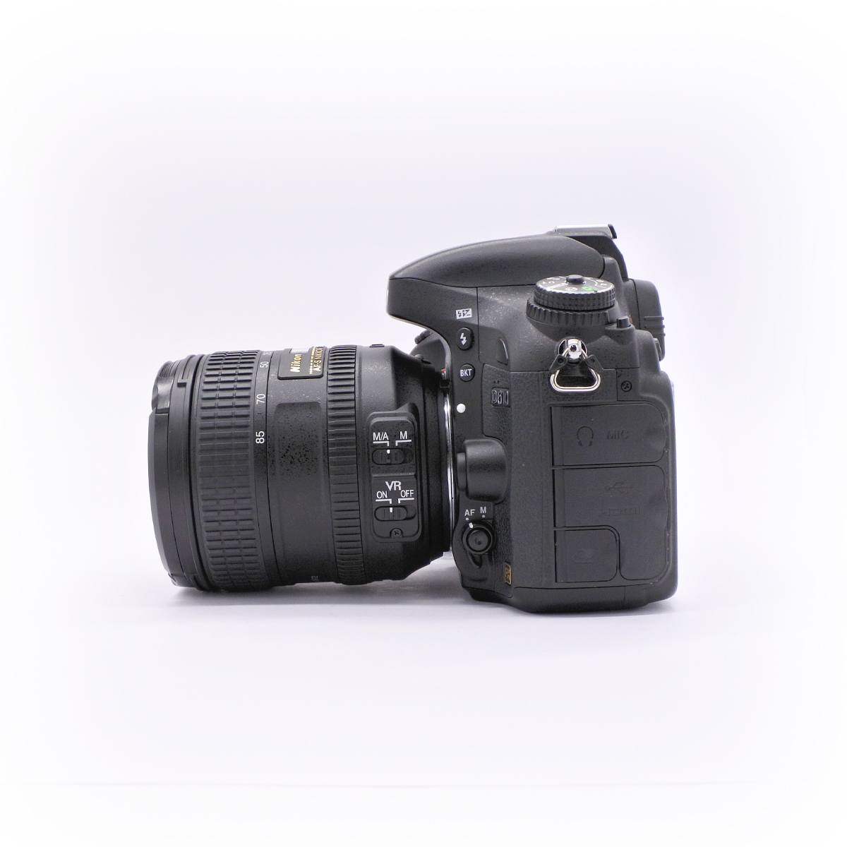 Зеркальный фотоаппарат Nikon D610 Kit AF-S 24-85mm f/3.5-4.5 G VR (б/у) (б/у)