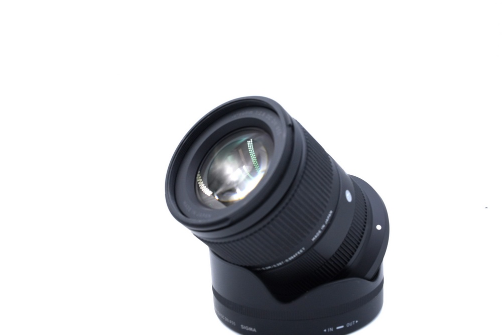 Объектив Sigma AF 18-50mm f/2.8 DC DN (C) RF-Mount (состояние Like New) (б/у)