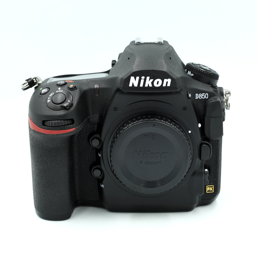 Зеркальный фотоаппарат Nikon D850 Body (состояние 5-) (б/у)