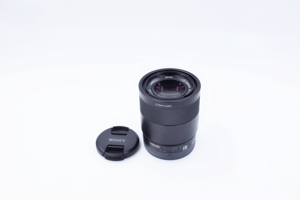 Объектив Sony Zeiss Sonnar T* FE 55mm f/1.8 ZA  (состояние 5) (б/у)