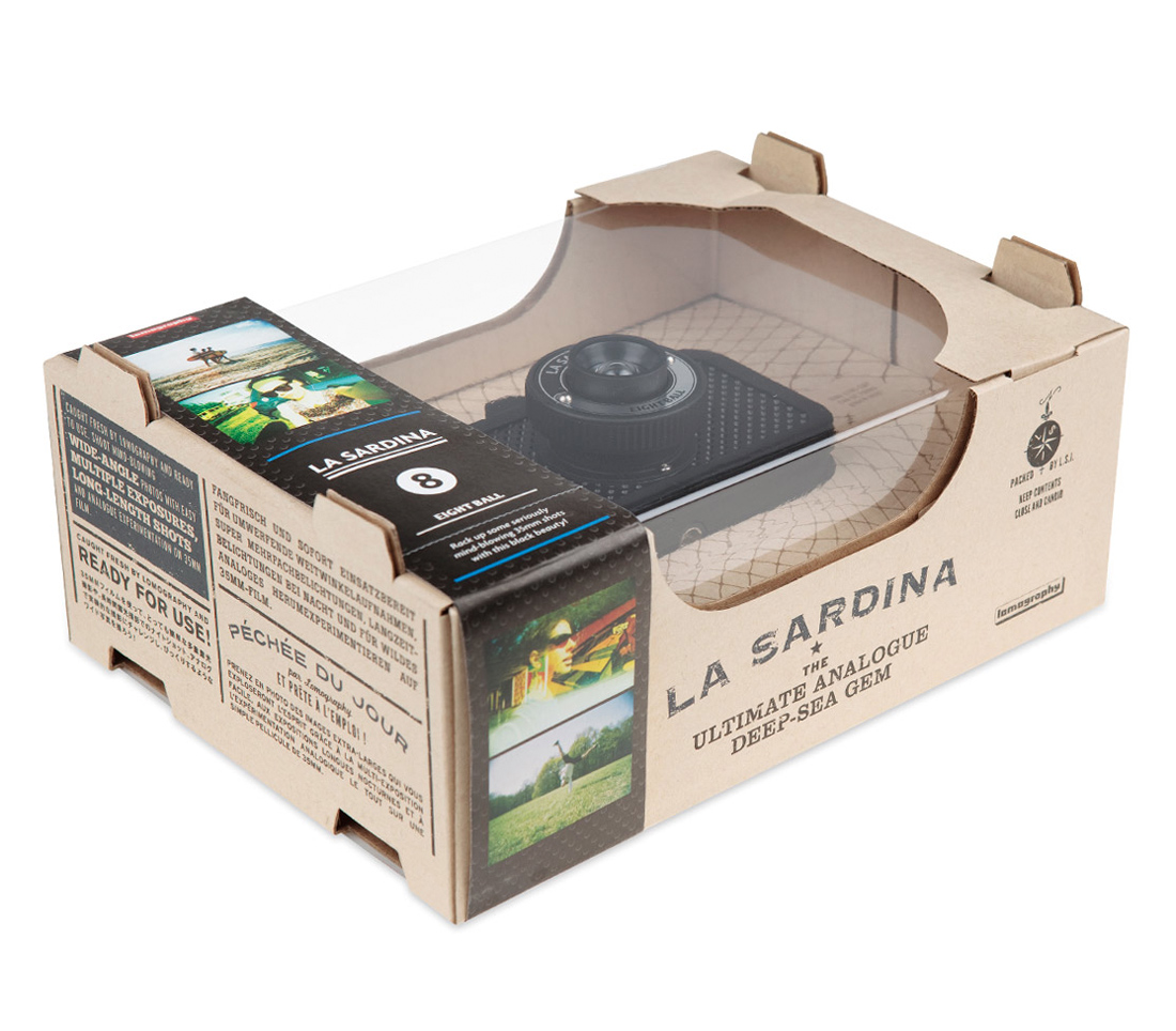 Плёночный фотоаппарат Lomography La Sardina 8-ball