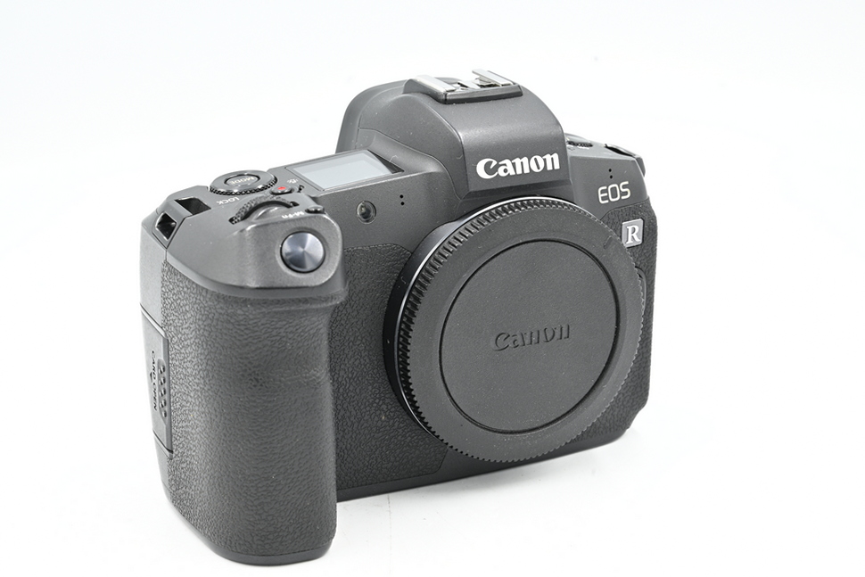 Беззеркальный фотоаппарат Canon EOS R Body (состояние 5-) (б/у)