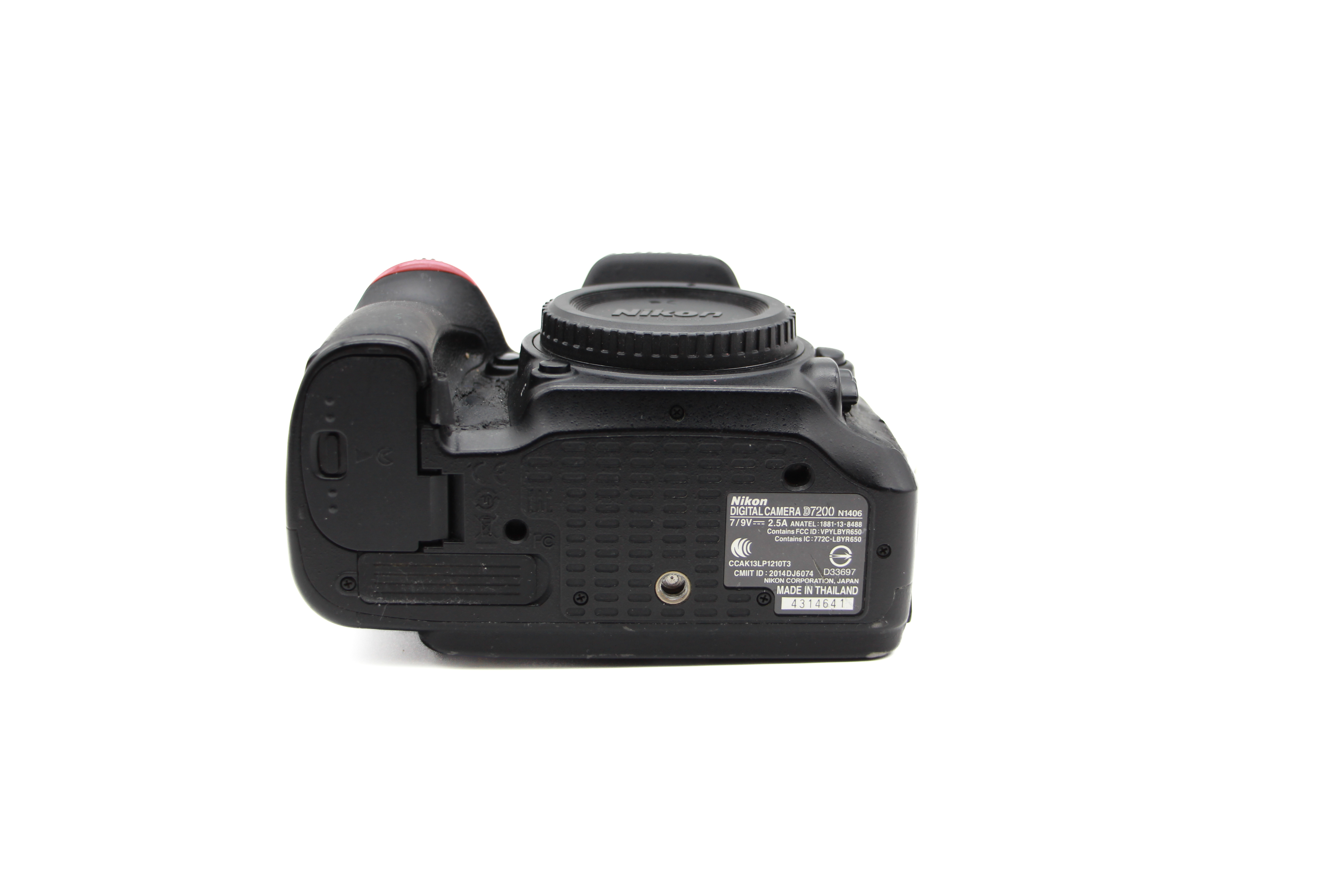 Зеркальный фотоаппарат Nikon D7200 Body (состояние 3) (б/у)