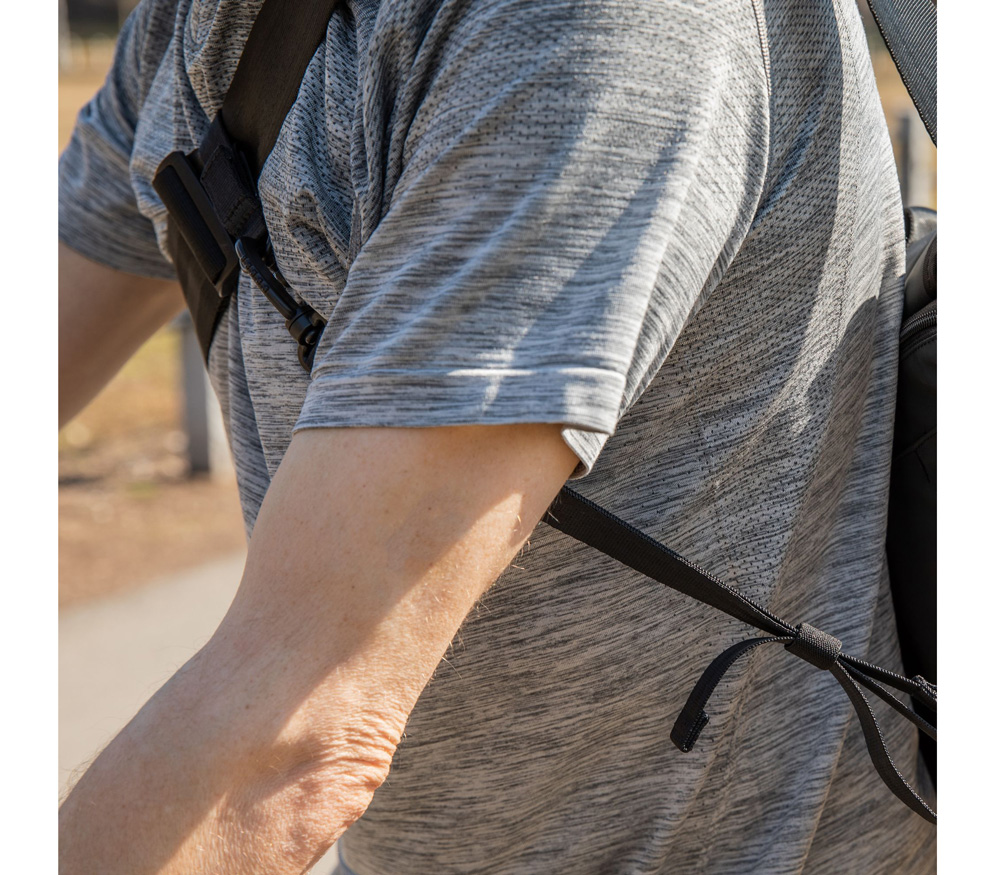 Сумка Tenba DNA Messenger 16 DSLR Black