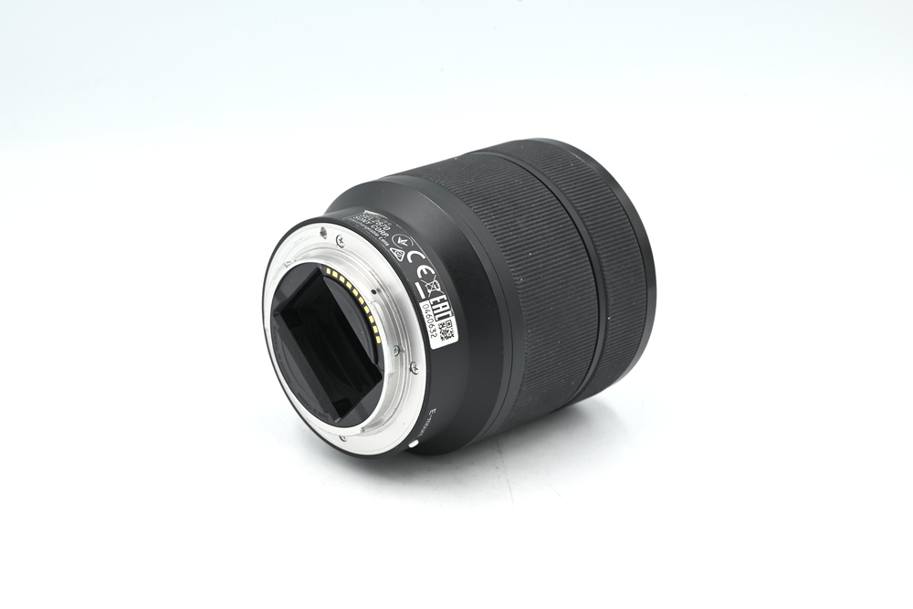 Объектив Sony FE 28-70mm f/3.5-5.6 OSS (состояние 5) (б/у)