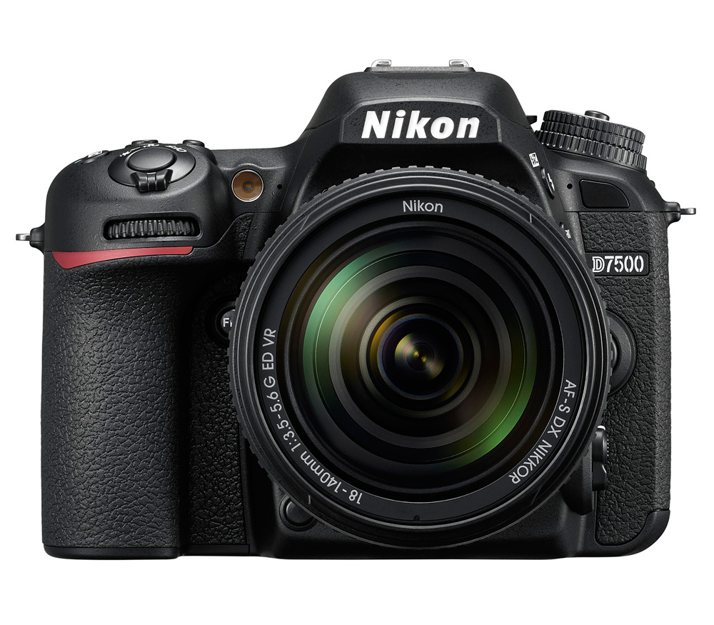 Зеркальный фотоаппарат Nikon D7500 Kit с AF-S 18-140 VR
