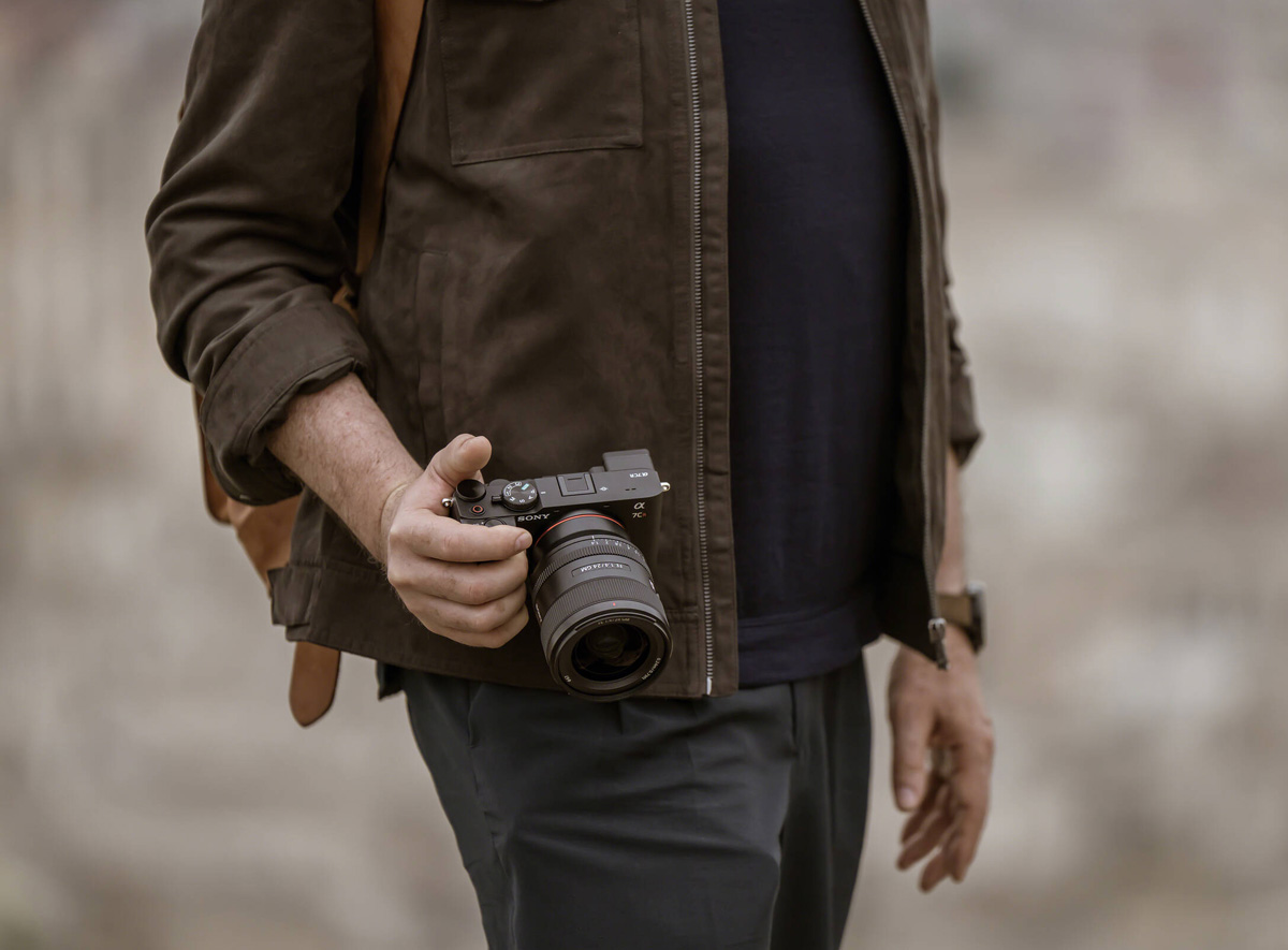 Беззеркальный фотоаппарат Sony a7CR Body, серебристый