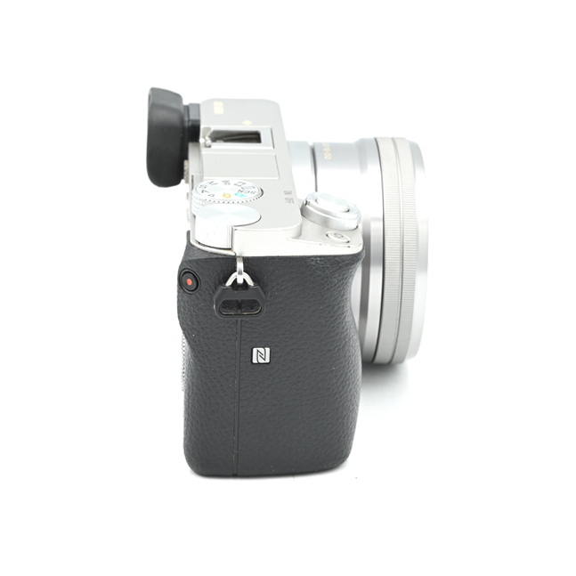 Беззеркальный фотоаппарат Sony A6000 Body (состояние 5-) (б/у)