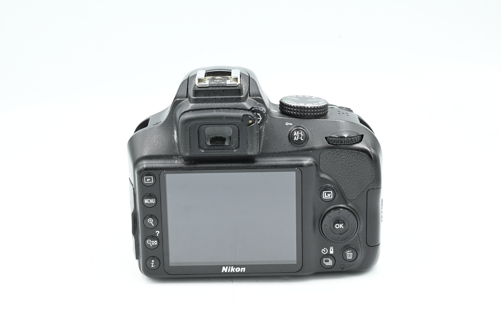 Зеркальный фотоаппарат Nikon D3400 Kit AF-P 18-55mm VR (состояние 4) (б/у)
