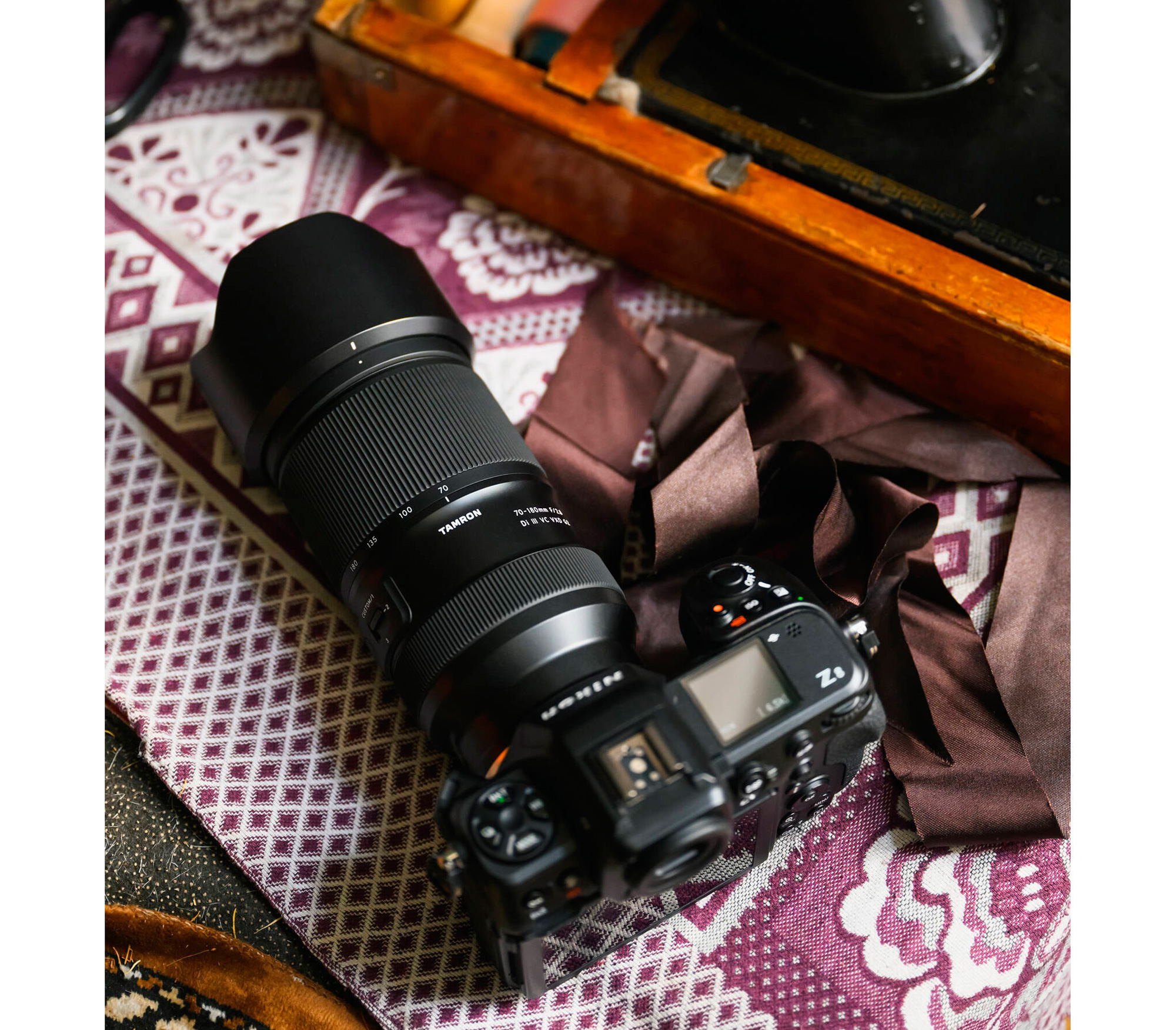 Объектив Tamron 70-180mm f/2.8 Di III VC VXD G2 Nikon Z