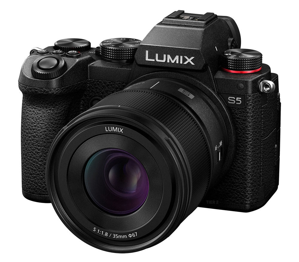 Объектив Panasonic Lumix S 35mm f/1.8