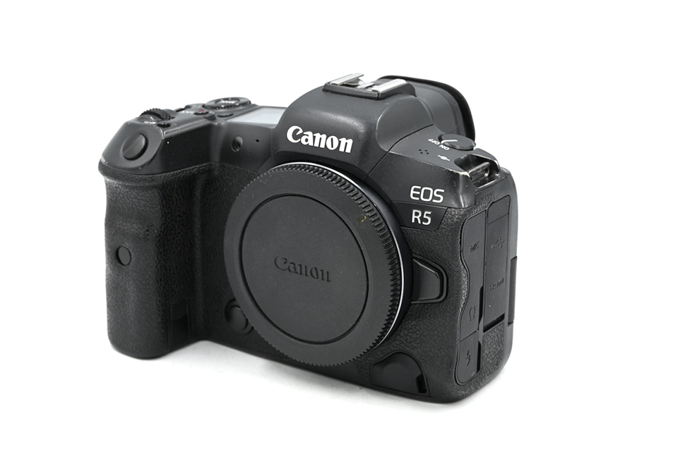 Беззеркальный фотоаппарат Canon EOS R5 Body (состояние 4) (б/у)