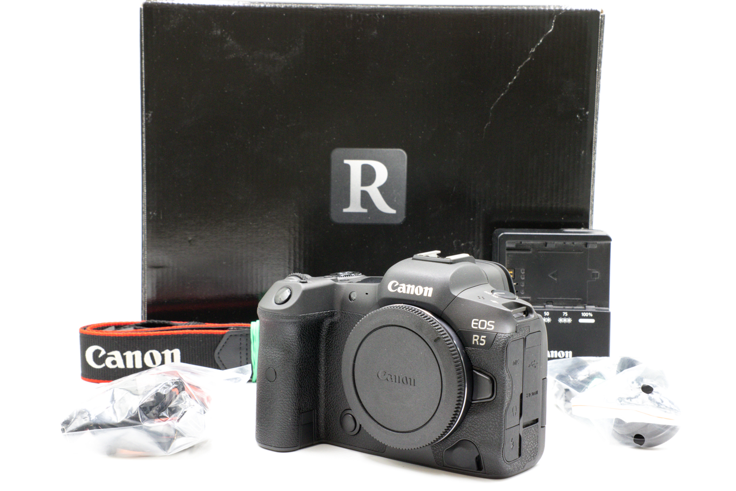 Беззеркальный фотоаппарат Canon EOS R5 Body (состояние 5) (б/у)