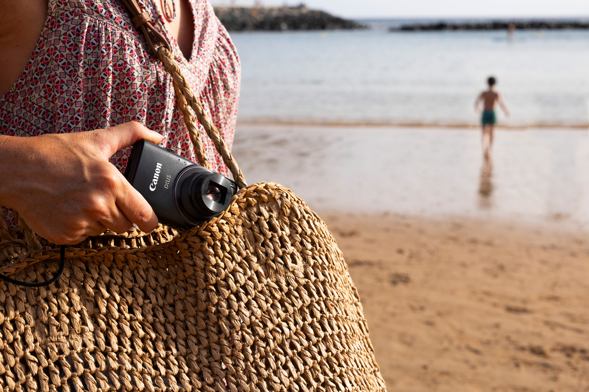 Компактный фотоаппарат Canon IXUS 285 HS A, черный