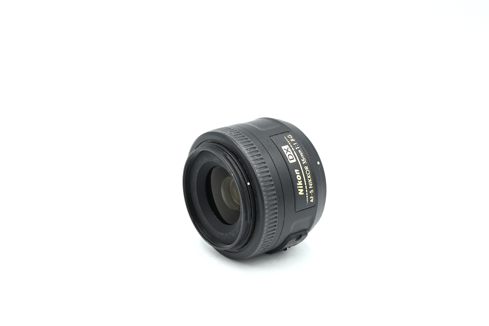 Объектив Nikon AF-S 35mm f/1.8G DX (состояние 4) (б/у)