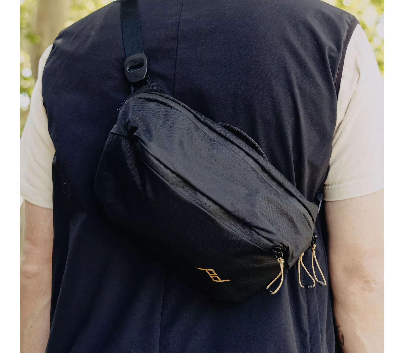 Сумка-слинг Peak Design Outdoor Sling 4L, черная
