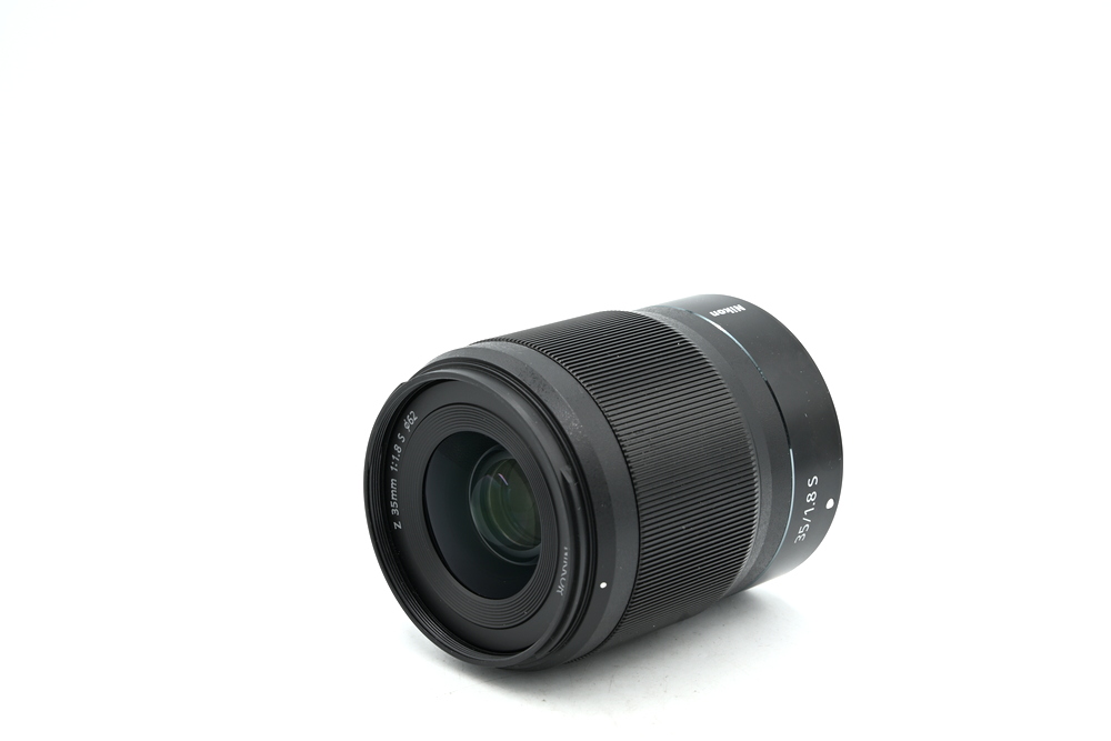 Объектив Nikon Z 35mm f/1.8 S (состояние Like New) (б/у)