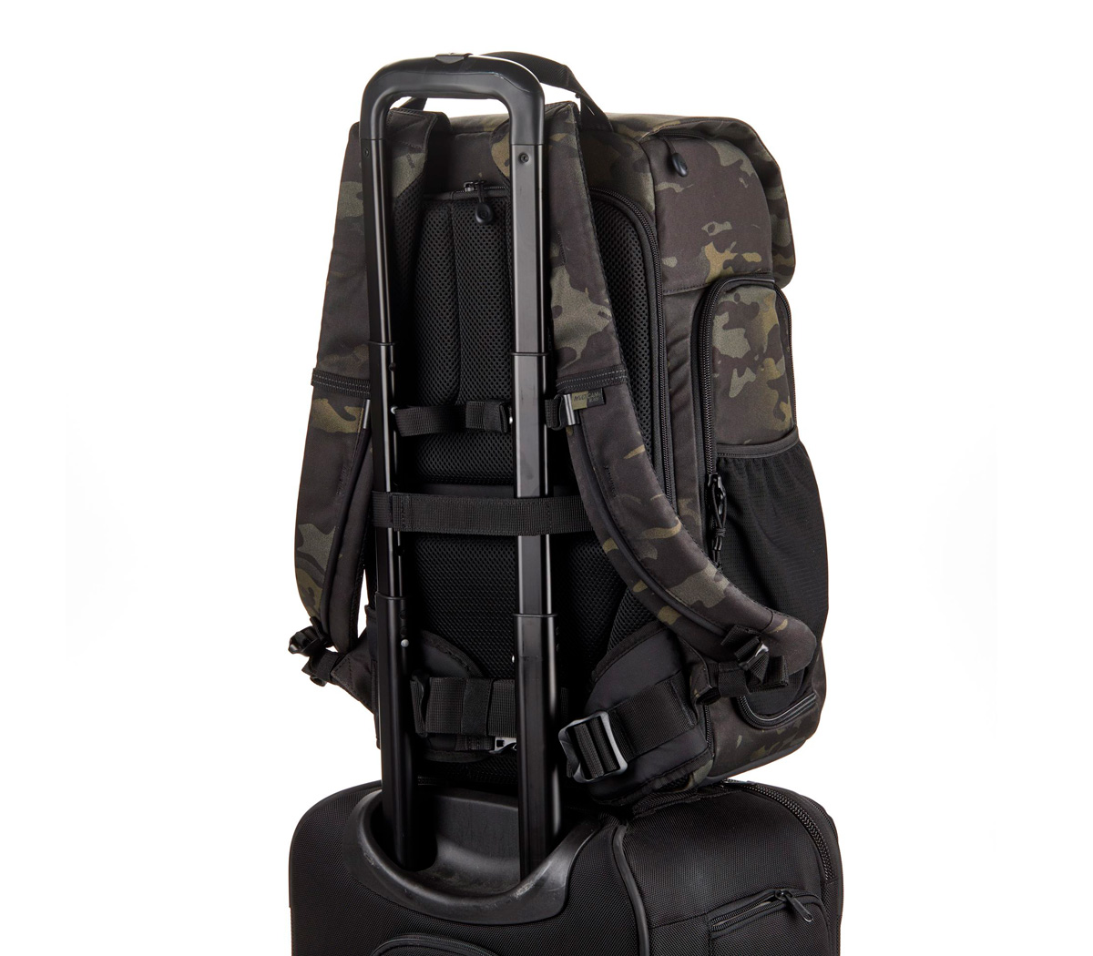 Рюкзак Tenba Axis v2 Tactical LT Backpack 20 камуфляж