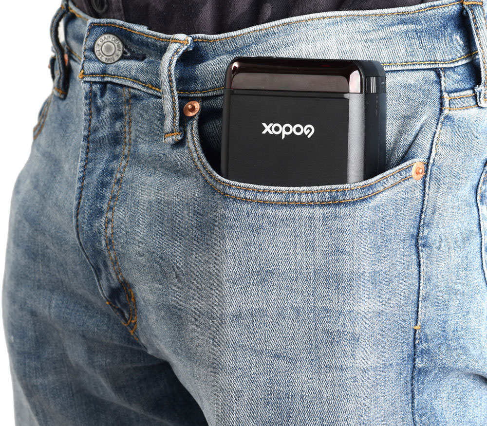 Вспышка Godox Witstro AD200Pro (со шторками BD-07)