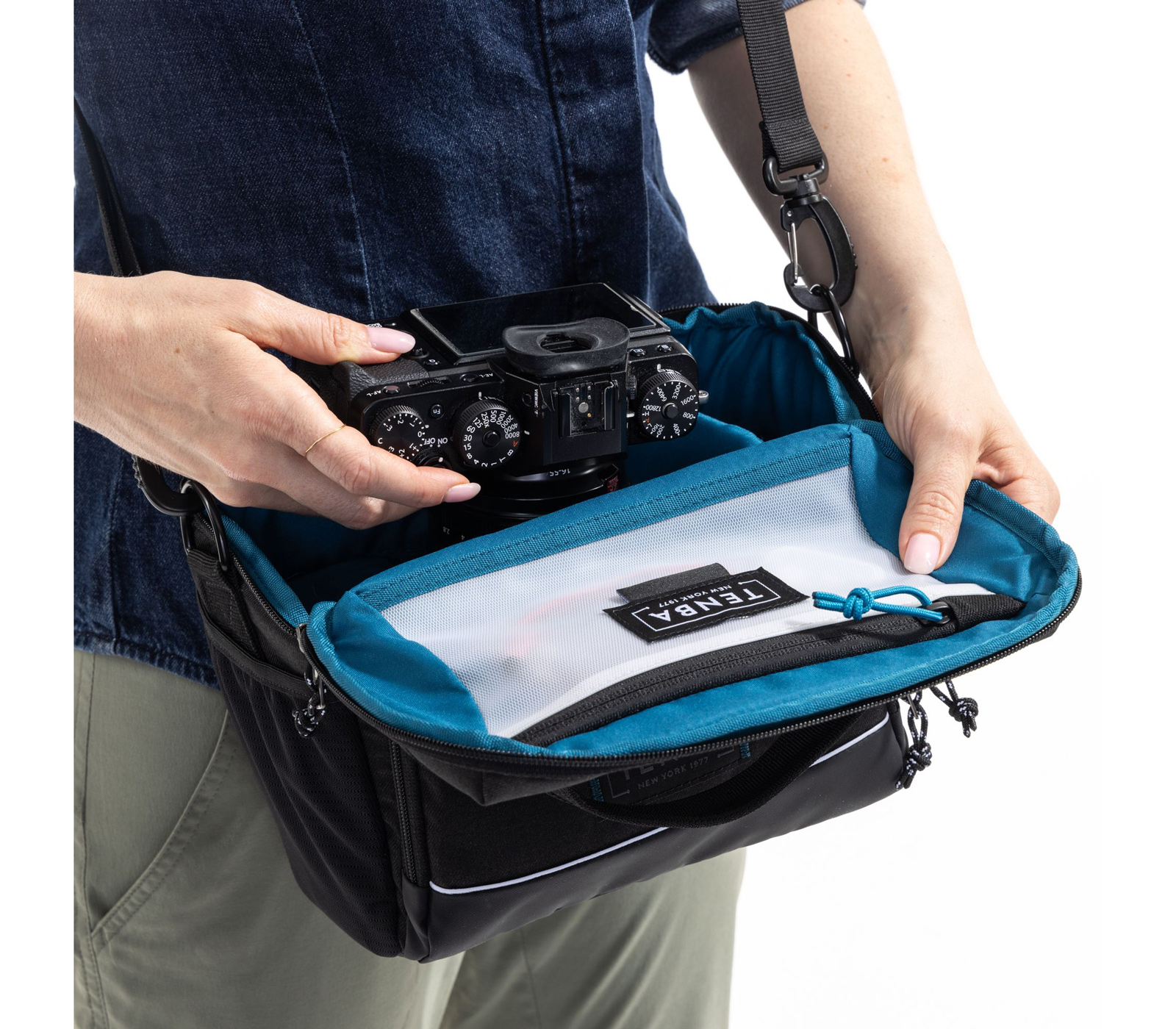 Сумка Tenba Skyline v2 Shoulder Bag 10, серый