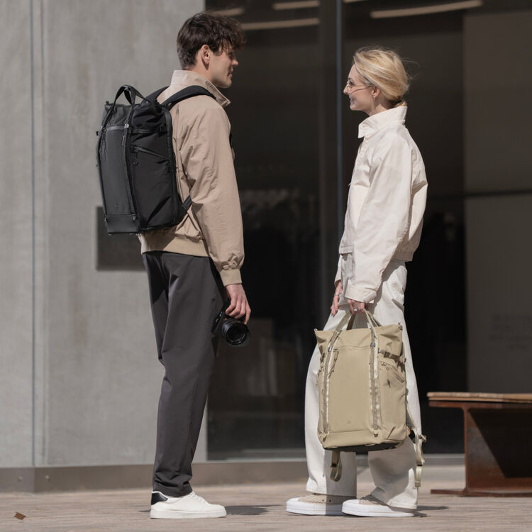 Рюкзак PGYTECH OneGo Roamer Tote Backpack 18L, цвет: Sand Khaki