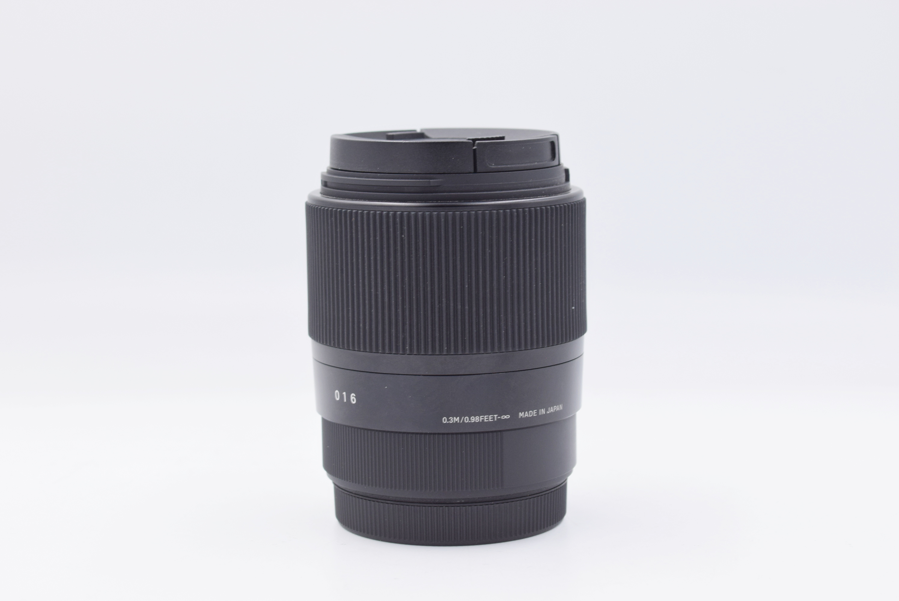 Объектив Sigma 30mm f/1.4 DC DN C Fujifilm X (состояние 5) (б/у)