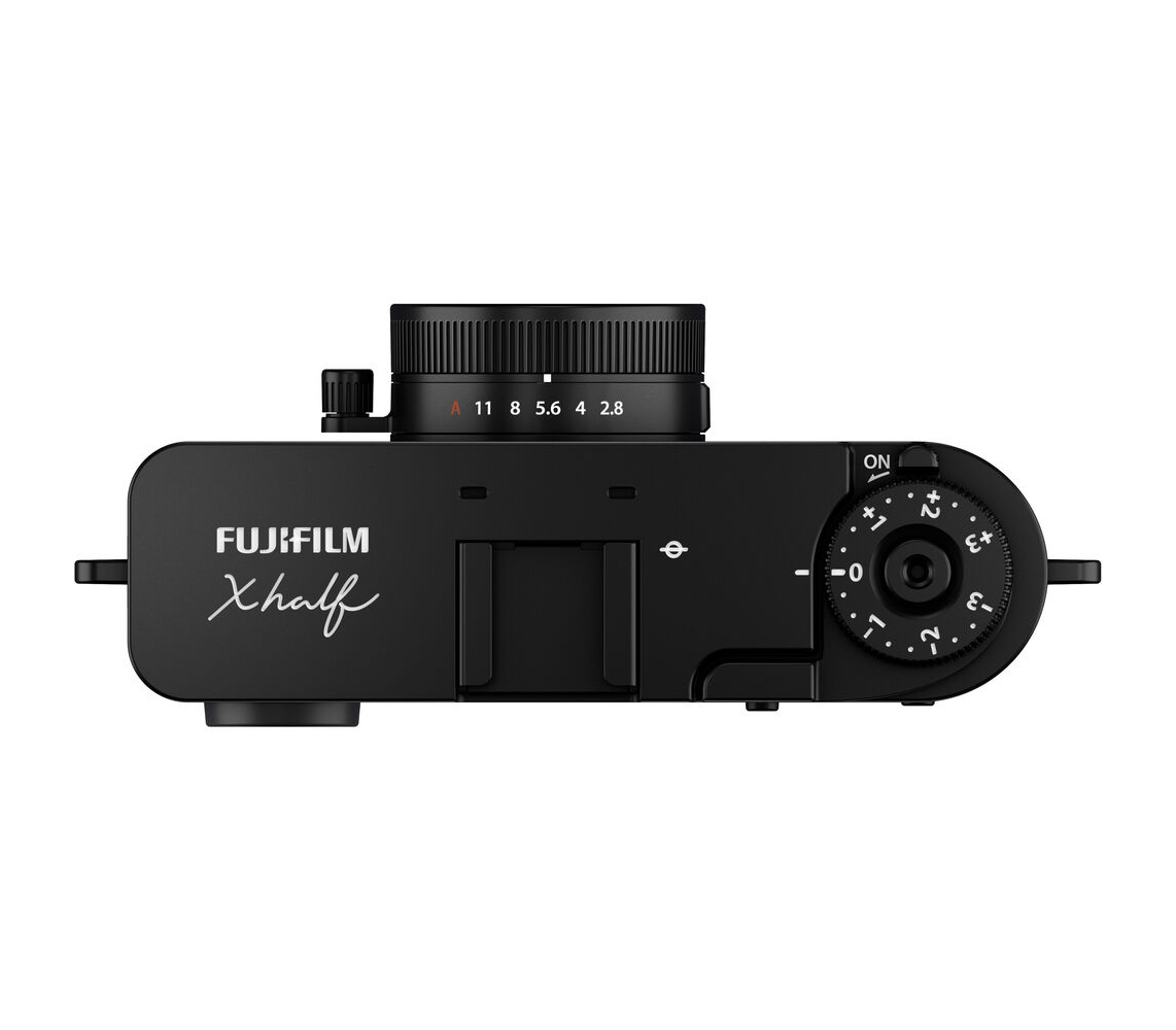 Компактный фотоаппарат Fujifilm X Half, черный