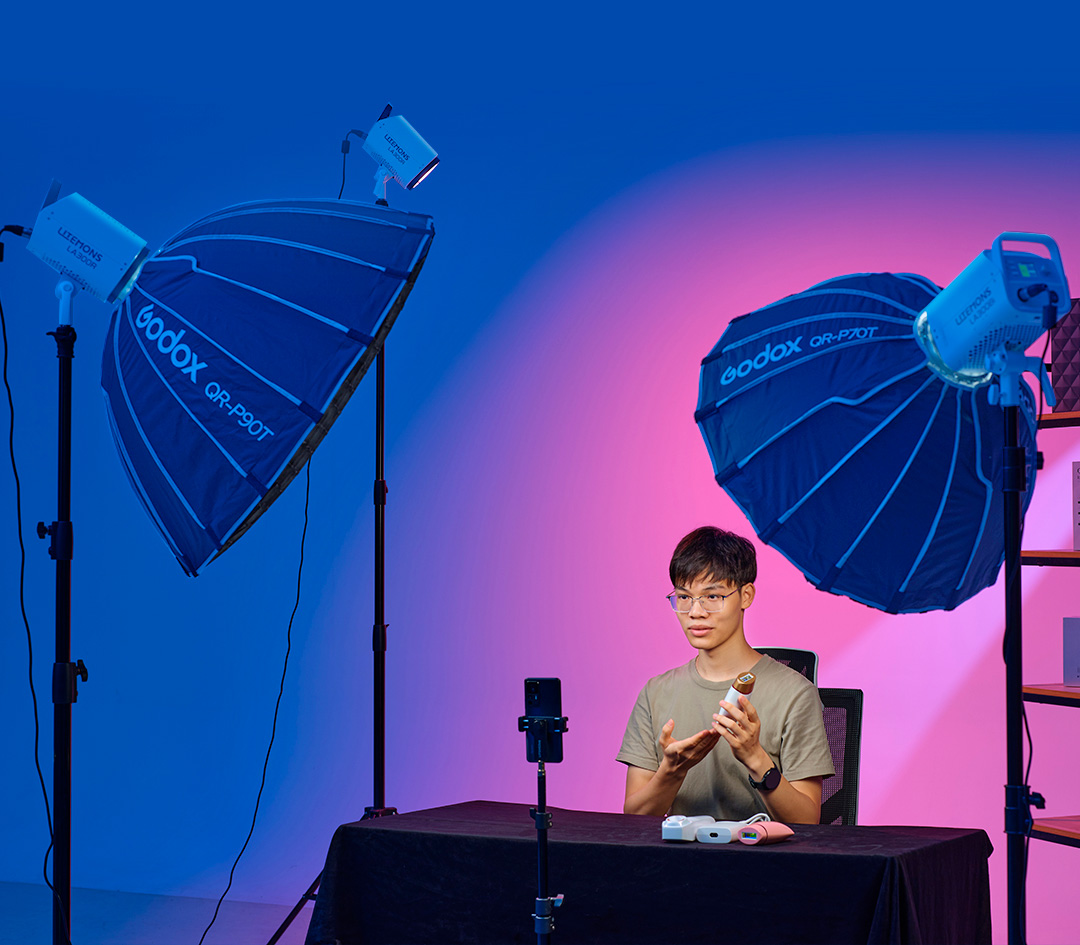 Осветитель Godox Litemons LA300R, 1800-10000К, RGB, 300 Вт