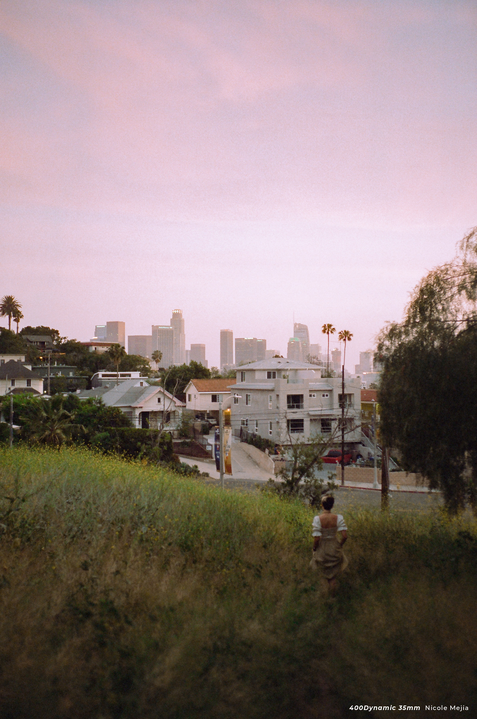 Фотопленка CineStill 400 Dynamic Versatile Color Negative 135/36