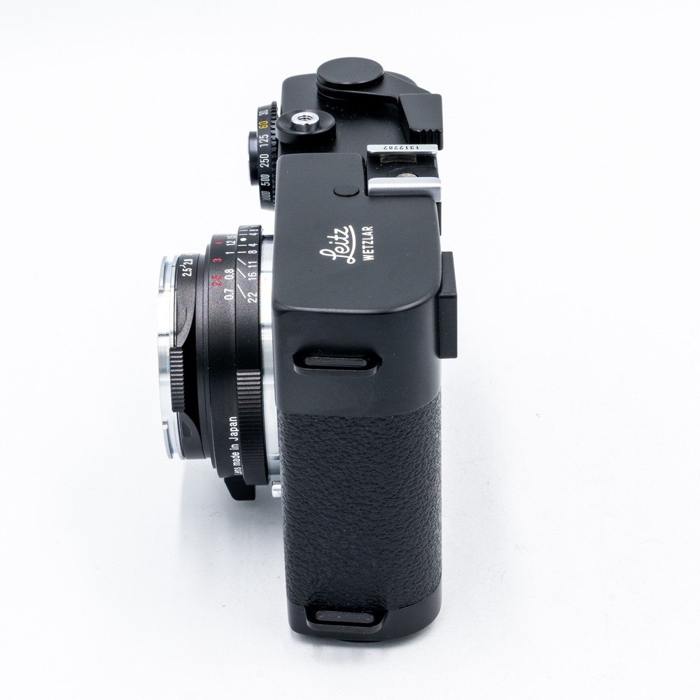 Пленочный фотоаппарат Leica CL + Voigtlaender Color-Skopar 35mm f/2.5 VM PII, Leica M-Mount (состояние 5) (б/у)