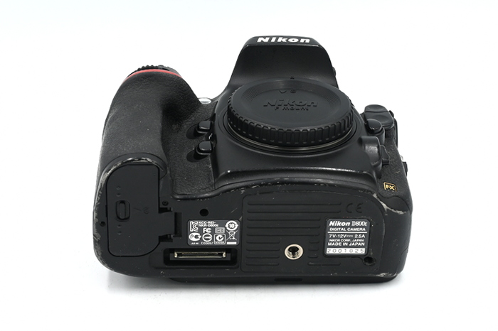 Зеркальный фотоаппарат Nikon D800e MB-D12 Battery Grip Kit (состояние 4) (б/у)