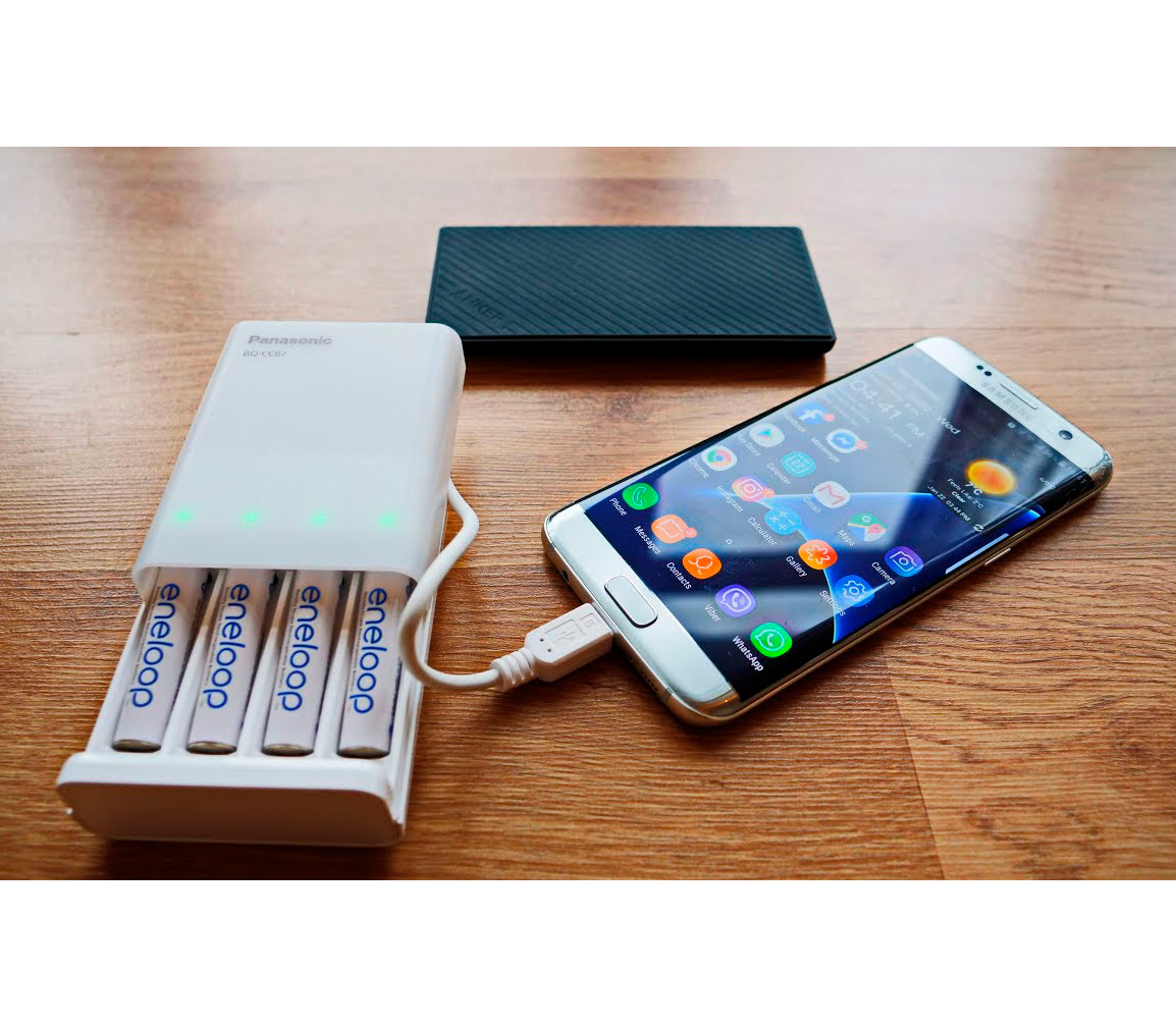 Зарядное устройство Panasonic Eneloop BQ-CC87 Travel + 4х АА 2000 мАч (K-KJ87MCD40USB)