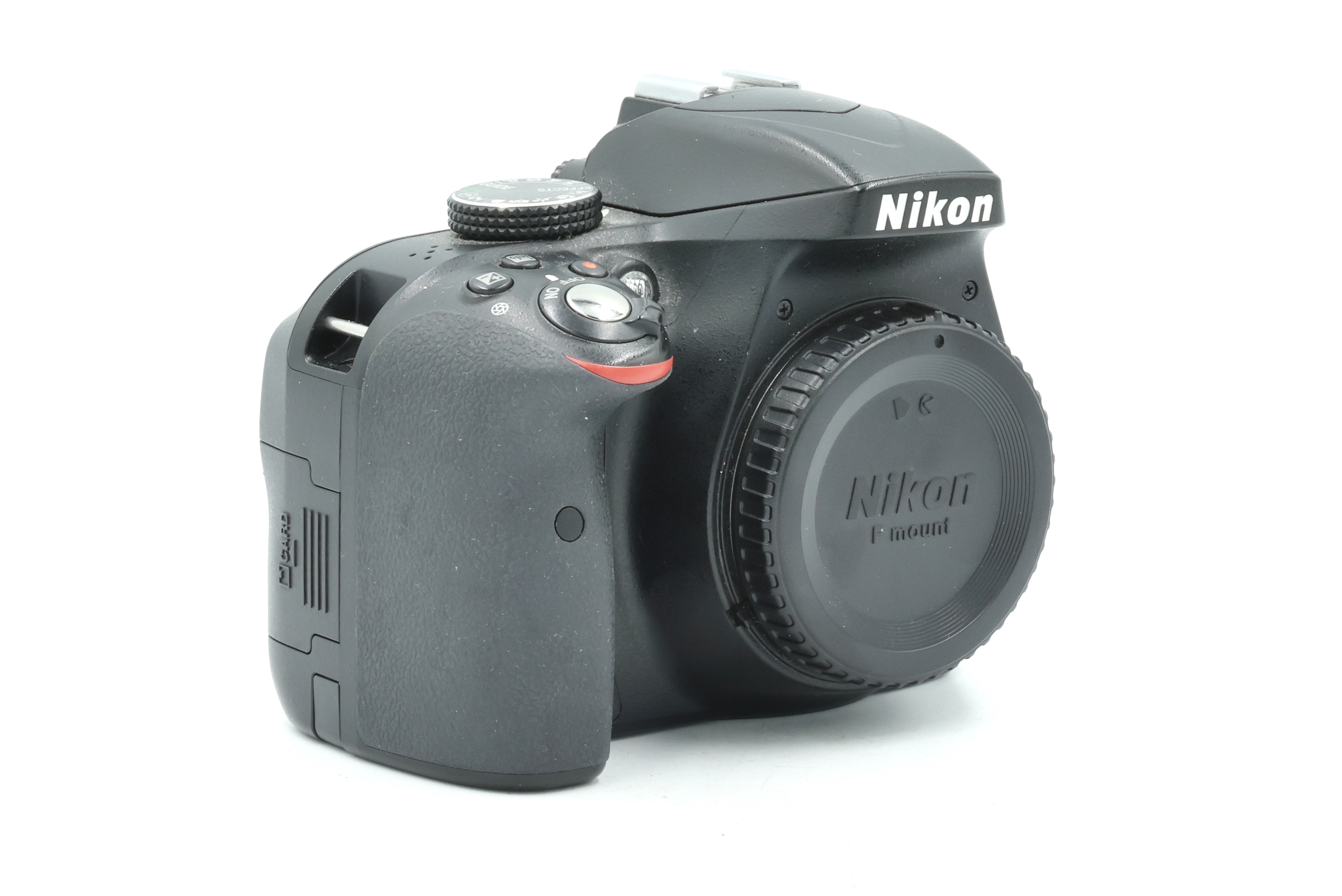 Зеркальный фотоаппарат Nikon D3300 Body (состояние 5-) (б/у)