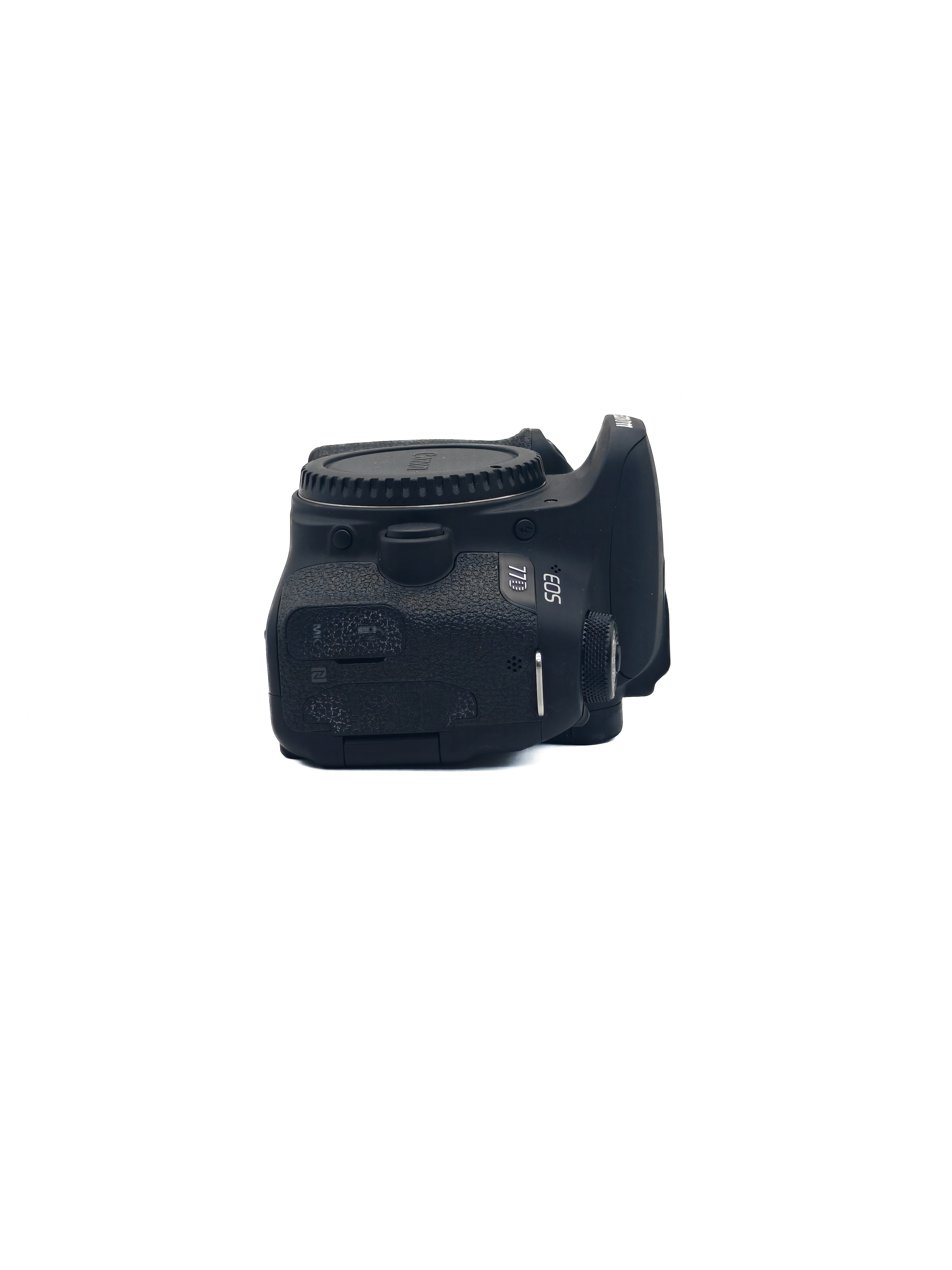 Зеркальный фотоаппарат Canon EOS 77D Body (состояние 5) (б/у)
